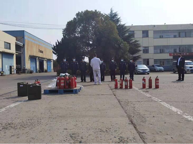 獵鷹保安公司積極組織，開展消防實戰(zhàn)演練，防患于未“燃”