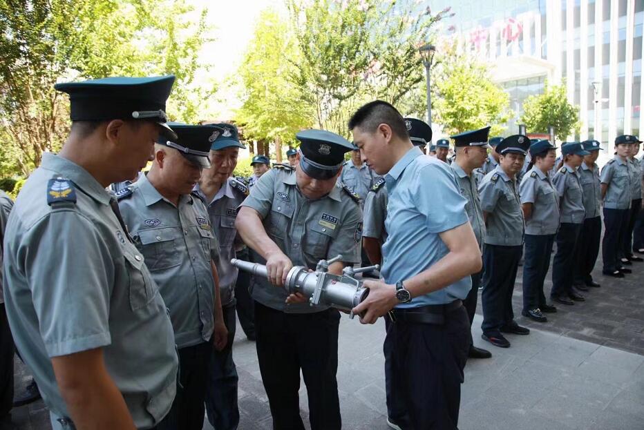 有保安與沒保安的小區(qū)，你會(huì)選擇哪個(gè)小區(qū)呢？